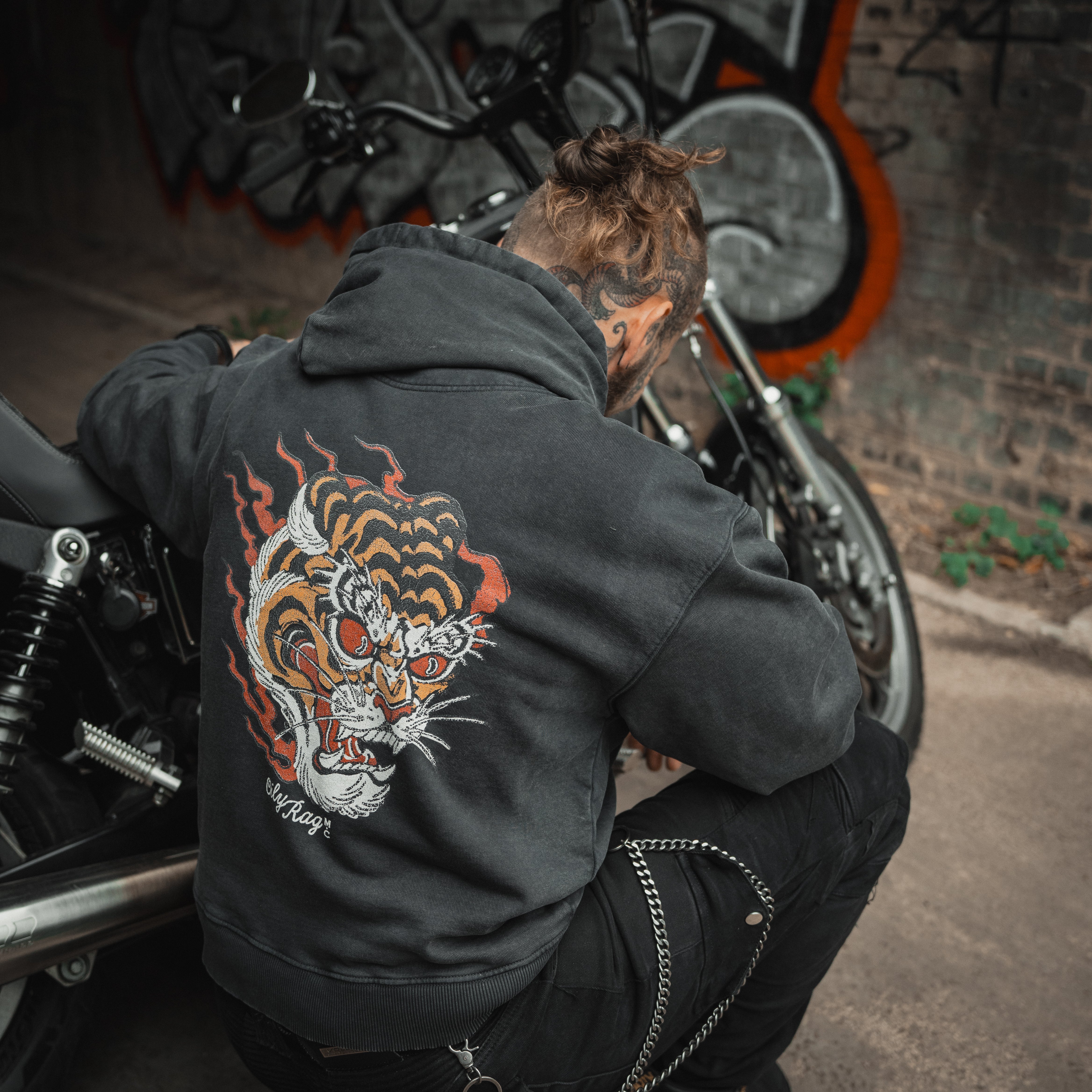 Flame & Fury Oversive Hoodie - Vintage Black